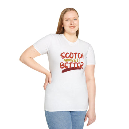¡Scotch lo mejora con cypherpunkgear! Camiseta unisex de estilo suave