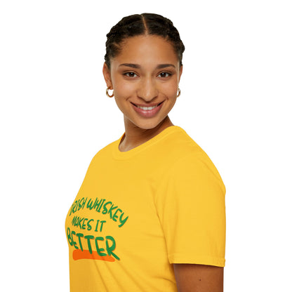 ¡El whisky irlandés lo mejora con cypherpunkgear! Camiseta unisex de estilo suave