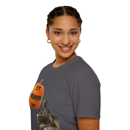 Is it Halloween yet? Skeleton's Pumpkin Dark colors Unisex T-Shirt by CreepyCrafts.boo