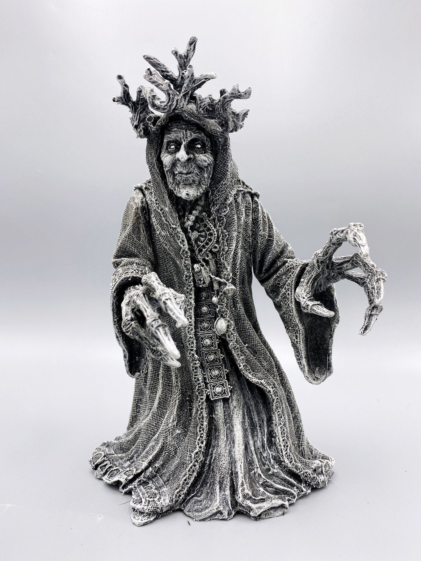 Gryla the Witch Statue, Hand Painted Resin Sculpture | Rustic Folklore Crone Figurine | Spooky Home Decor for Halloween Dark Christmas