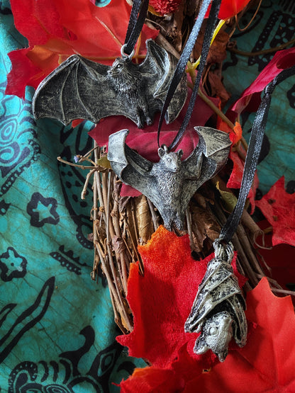 Soaring Fruit Bat Ornament, Hand Painted Resin Sculpture | Gothic Vampire Bat Figurine | Nature Bat Ornament for Halloween and Gothic Decor