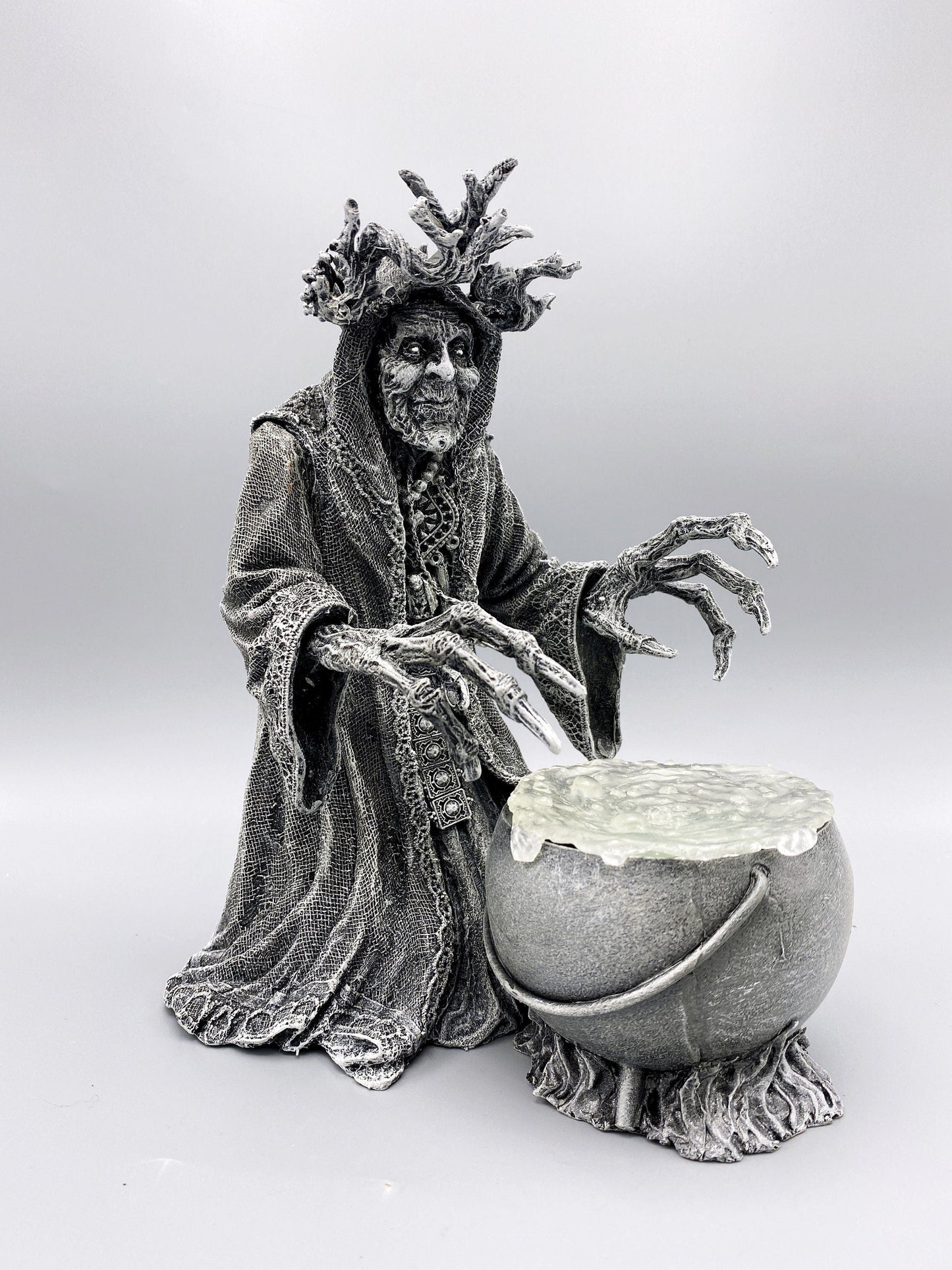 Gryla the Witch Statue, Hand Painted Resin Sculpture | Rustic Folklore Crone Figurine | Spooky Home Decor for Halloween Dark Christmas