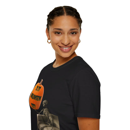 Waiting for Halloween Skeleton DKcolors Unisex T-Shirt by cypherpunkgear – cypherpunkgear.com | Cypherpunk Merch